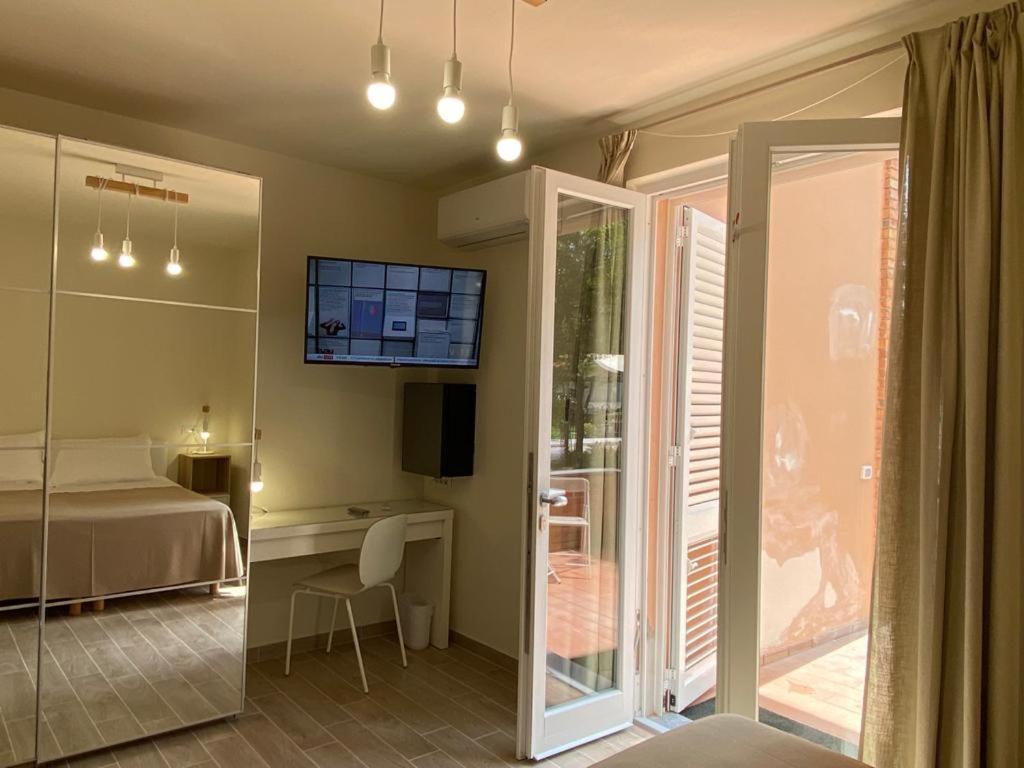 Hotel Raffaelli Villa Angela Forte dei Marmi Buitenkant foto